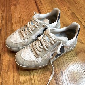 VEJA shoes, white, grey and navy, 7.5